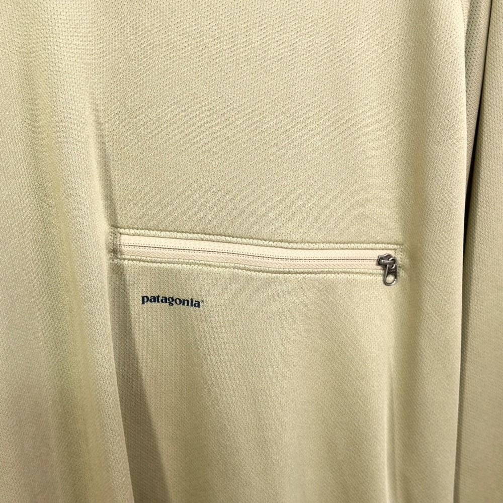 Patagonia XL Shirt Long Sleeve Sun‎ Shirt Fishing Top SPF Back Logo Mens 1615 - Picture 3 of 9